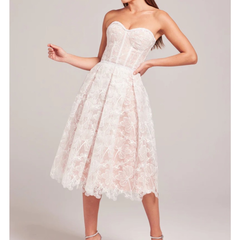 NADINE MERABI OLIVIA WHITE DRESS SIZE MEDIUM - BRAND NEW